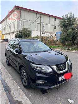 نیسان ئێکس ترەیل